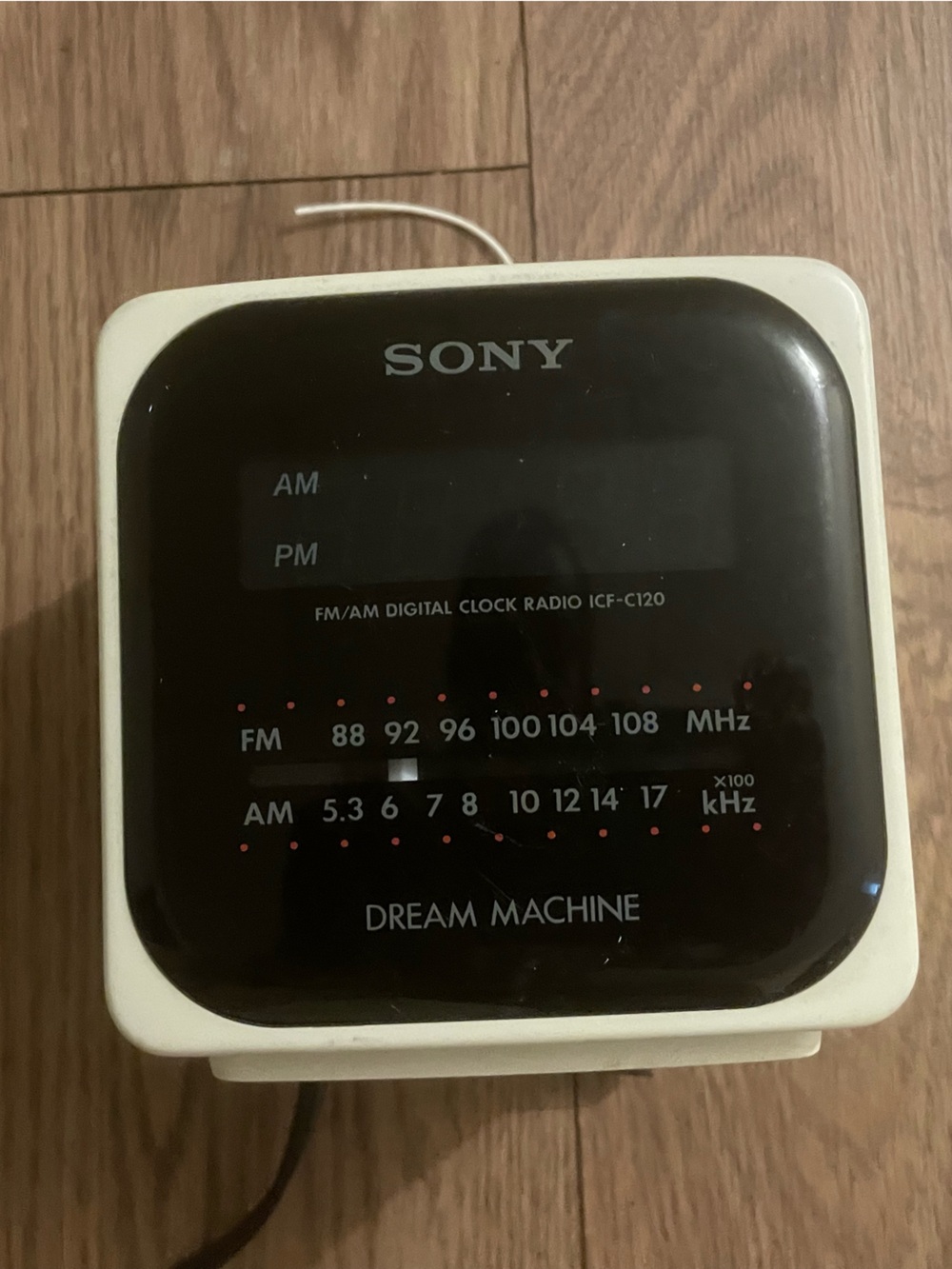 Sony Dream Machine Clock Radio - Black and White